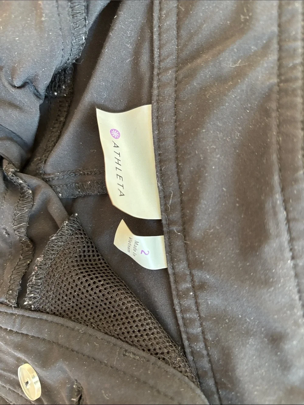 Athleta Women’s Shorts - black, size 2